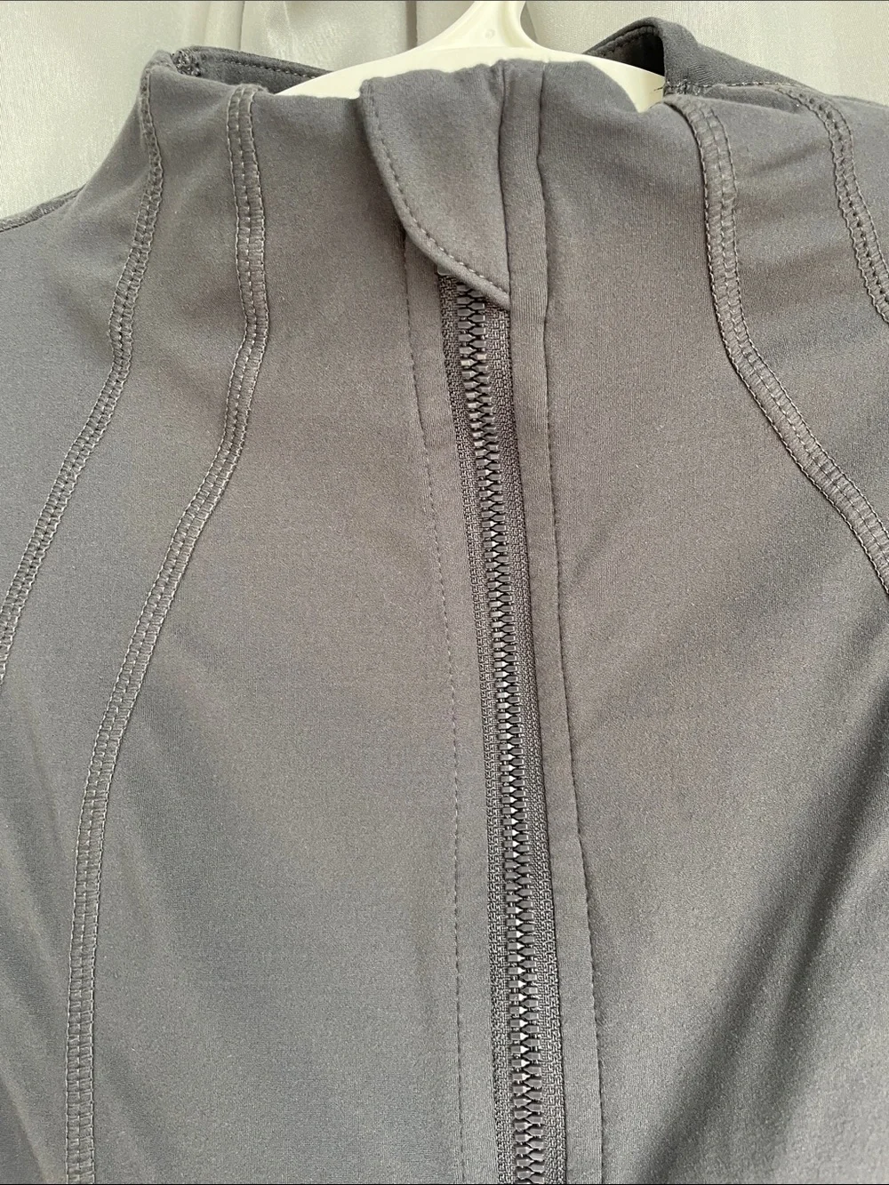 Women’s Charcoal Zip-Front active Jacket Size Small